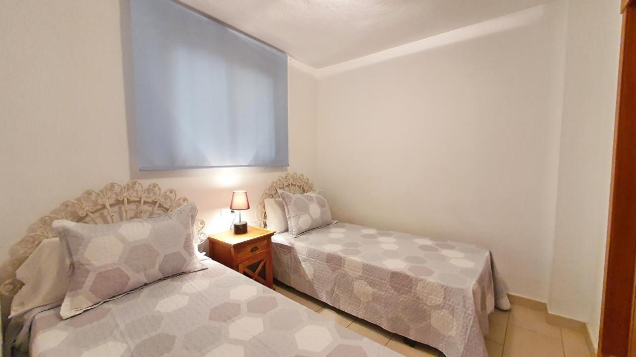 Don Ximo Gandia - Alquiler Solo Familias Appartement Playa de Gandia Buitenkant foto